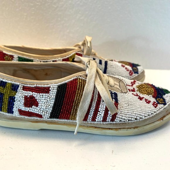 Beaded Barcelona Olympics 1992 Tennis Shoes - Colorwerks - Size 6 1/2  6.5 - Picture 6 of 13
